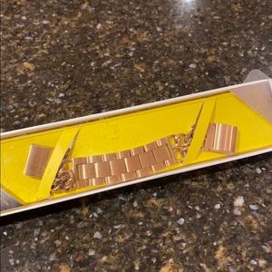 Rose gold watch band for Fitbit charge 2.